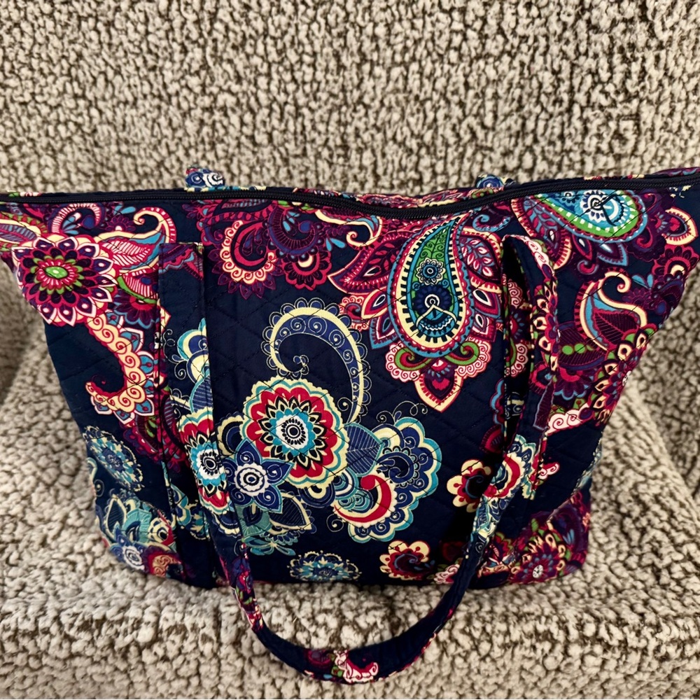 Floral Patterned Tote Bag - Picture 2 of 9